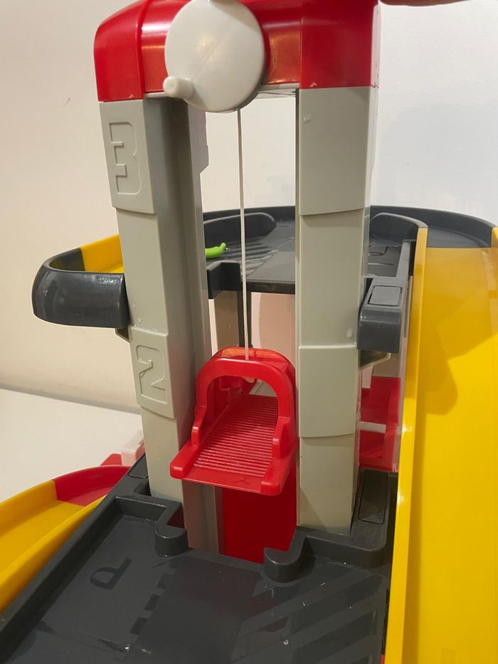 Circuit petite voiture, avec ascenseur - photo numéro 2