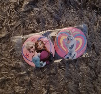 Pin's la reine des neiges