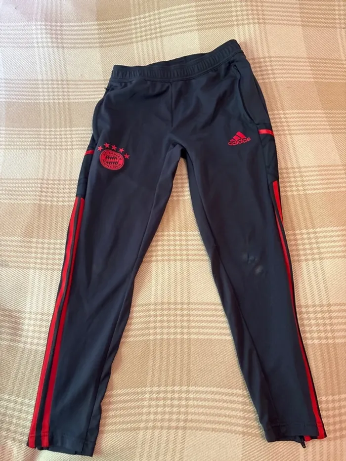Ensemble Adidas Bayern Munich – Haut & Pantalon taille M - photo numéro 12