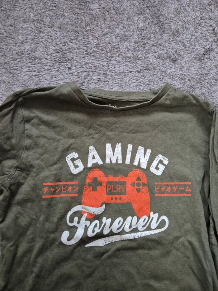 Tee-shirt manches longues 8 ans - photo numéro 2