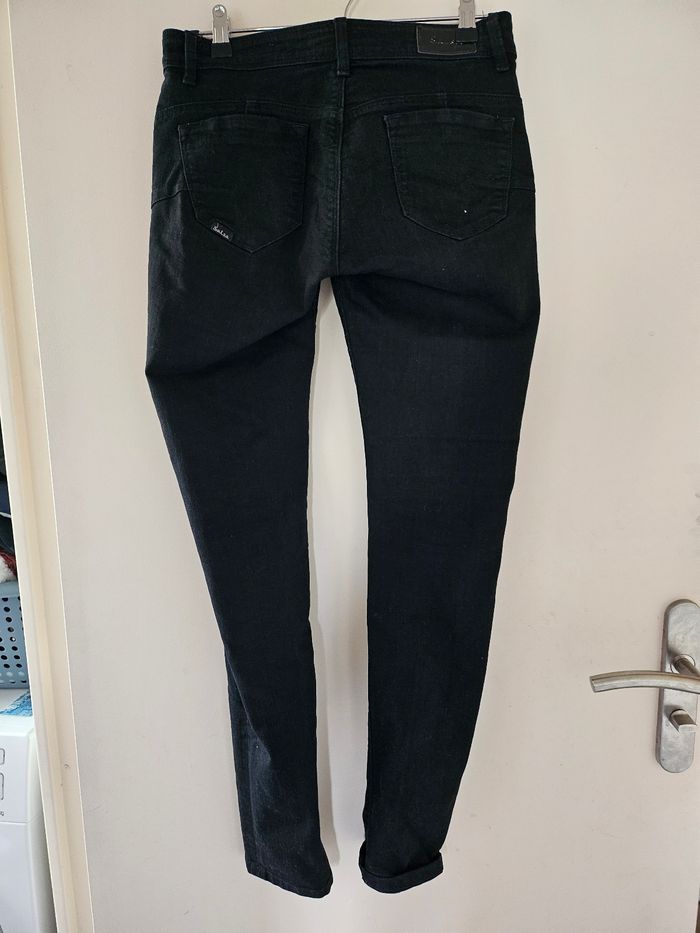 Pantalon SALSA noir confortable - photo numéro 3