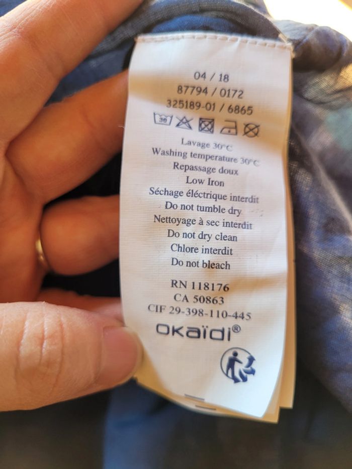 Superbe jupe Okaïdi 10 ans, marine a ronds pastels - photo numéro 8