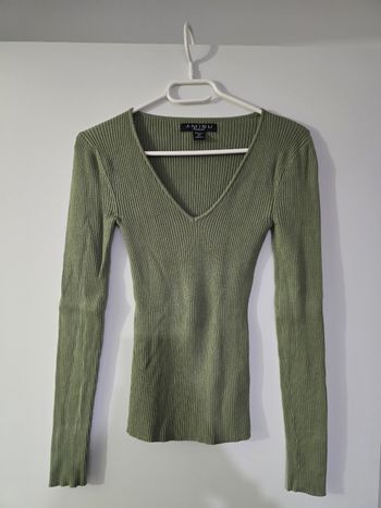 Pull fin col v vert kaki