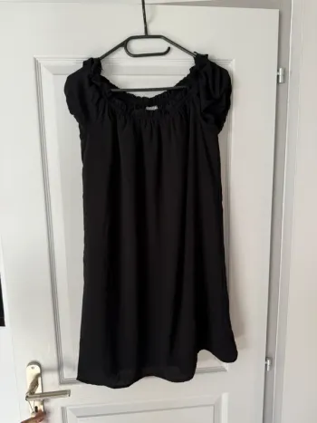 Robe noire M