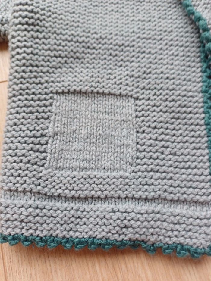 Veste tricoté à la main. 12m - photo numéro 2
