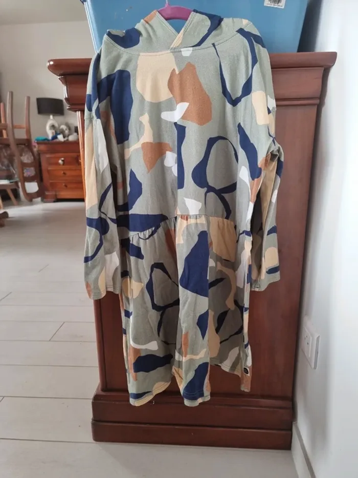 Robe à capuche