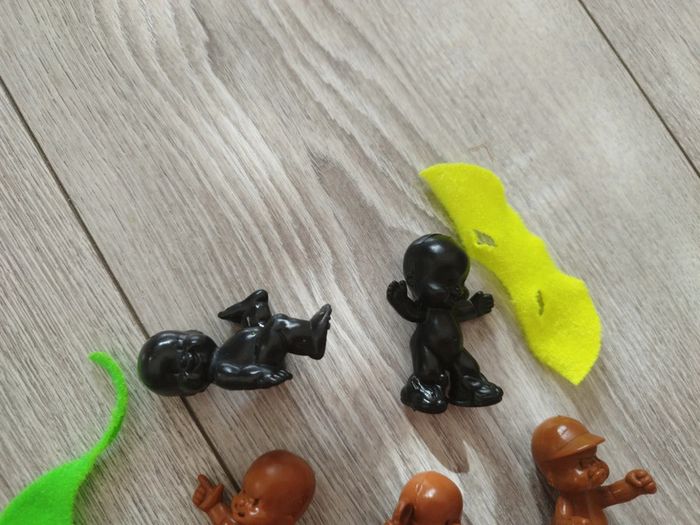Lot figurines babies #vintage - photo numéro 2