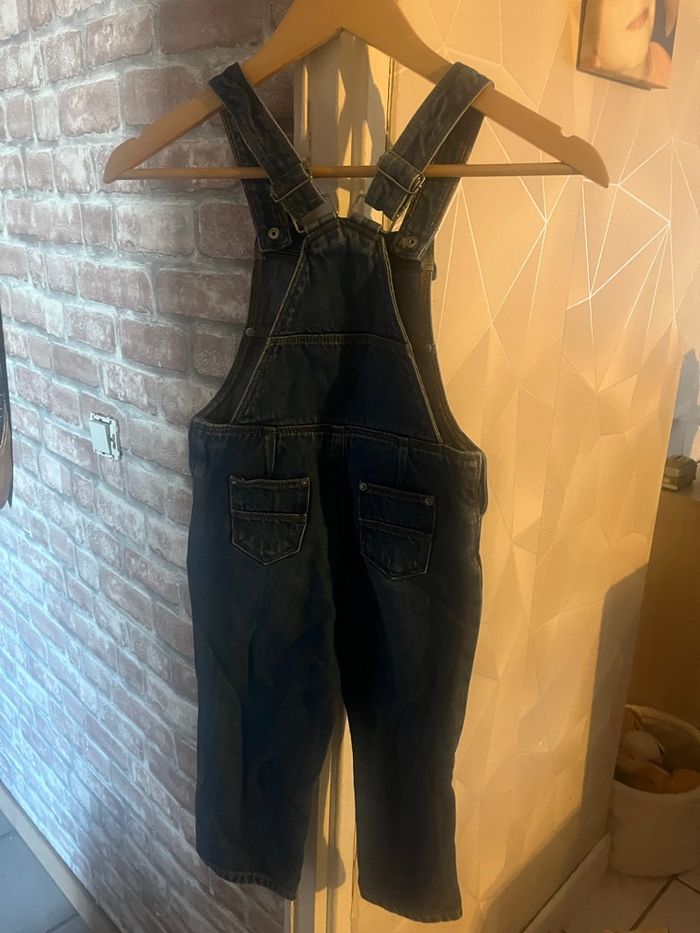 Salopette en jean - photo numéro 6