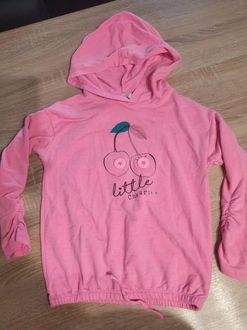 Pull à capuche 8 ans