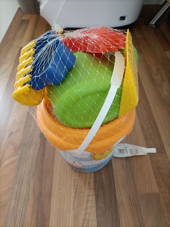 Lot de plage (seau, pelle, râteau)