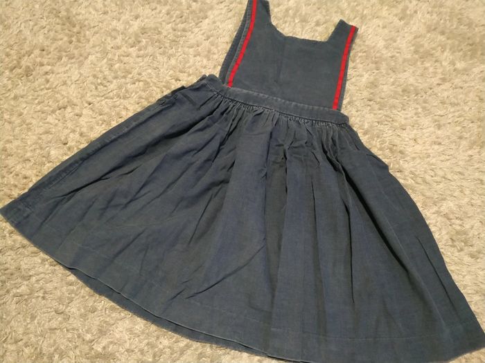 Robe chasuble bleu 
Velours
6 ans
Jacadi
Ourson 🐻 - photo numéro 3