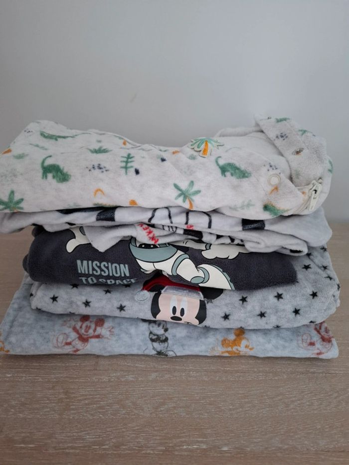 Lot pyjamas