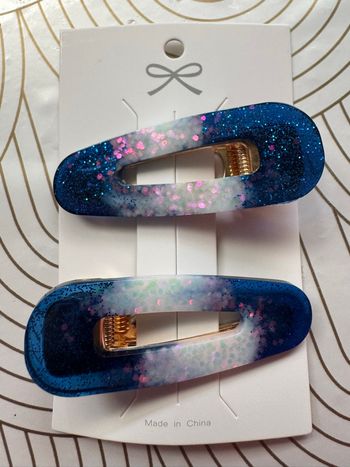 Barrettes bleu et blanc