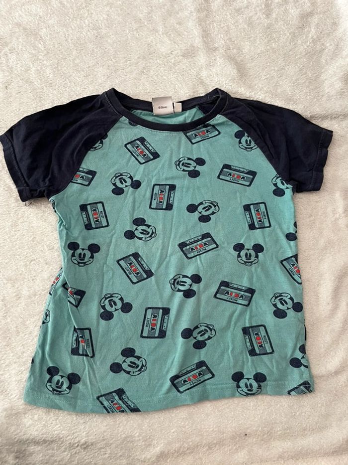 Lot de vêtements garçon 6 ans - photo numéro 2