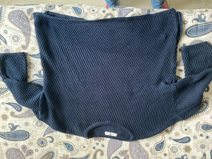 Pull bleu marine - photo numéro 2