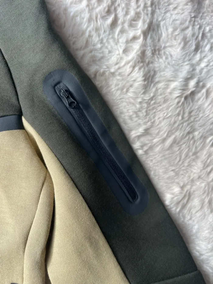 Veste Nike tech - photo numéro 3