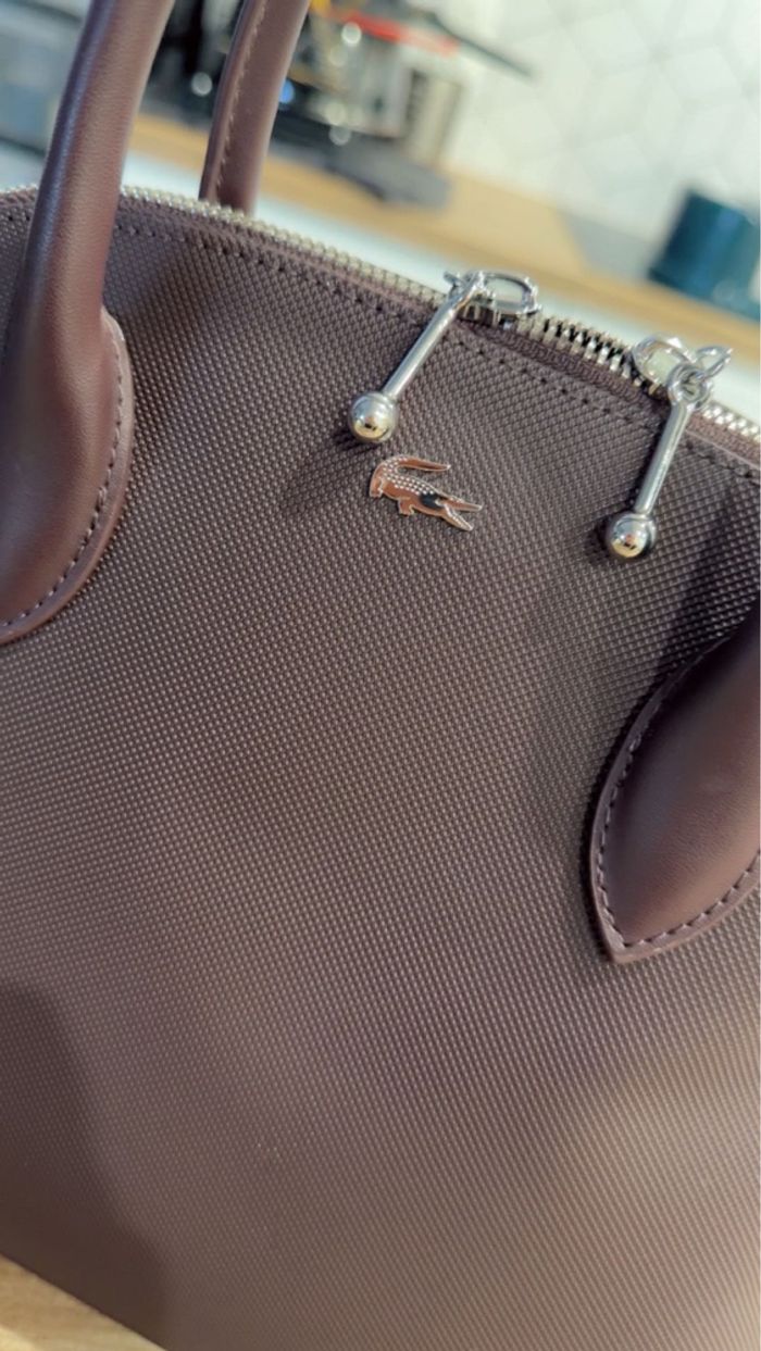 Sac Lacoste femme - photo numéro 2