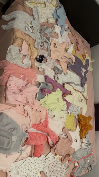 Vêtement bébé fille de 1 mois à 6 mois