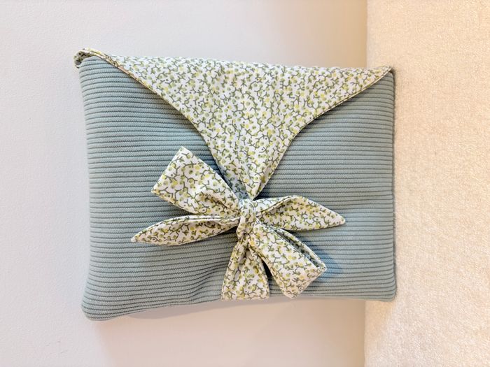 Pochette à livre de poche ou liseuse Vert d'eau