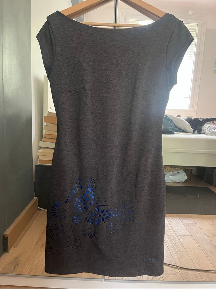 Robe Desigual grise et bleue L