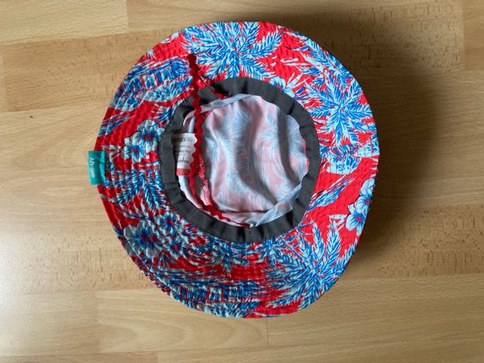 chapeau bob anti UV fleuri taille 18/24 mois - photo numéro 2