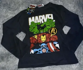 Magnifique haut Marvel neuf étiquetter 🐯