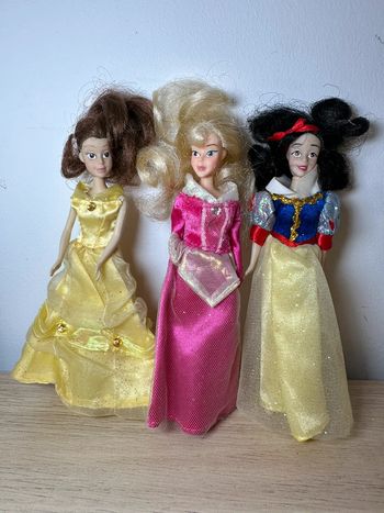 Poupée vintage Disney