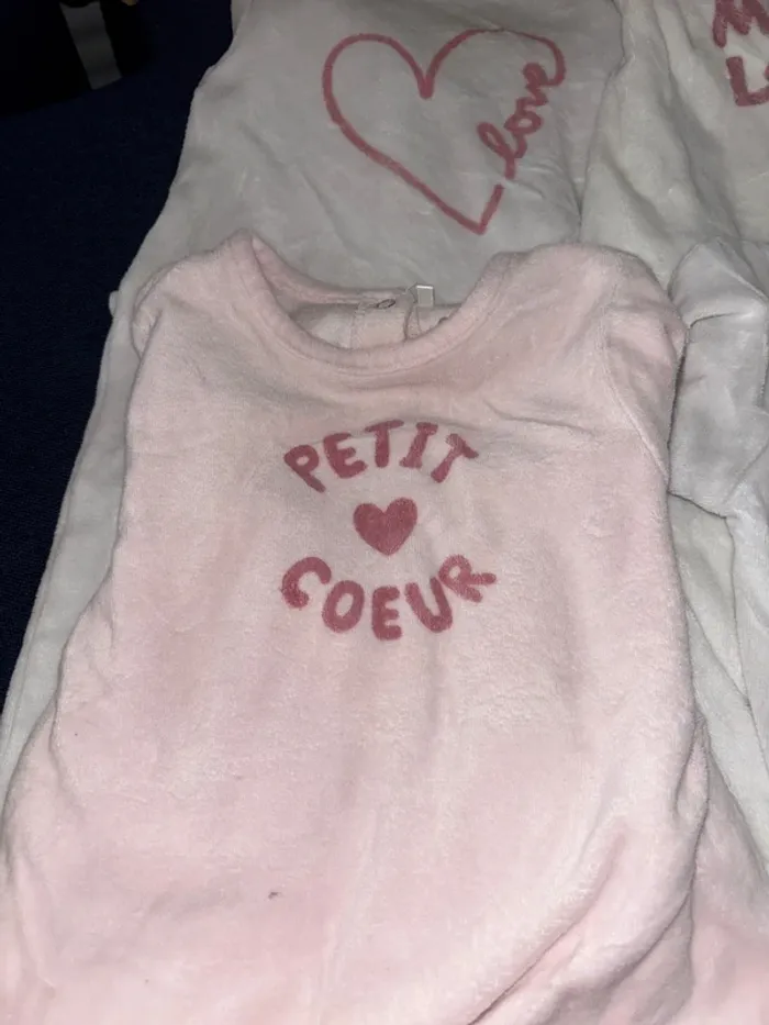 Lot 3 pyjamas velour love Orchestra - photo numéro 2