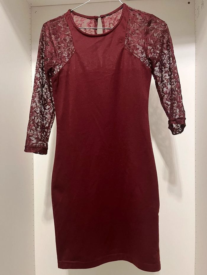 Robe bordeau