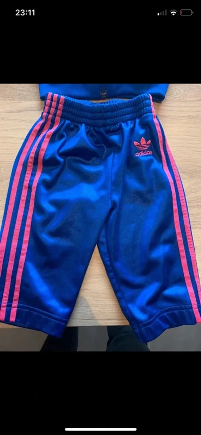 Survêtement adidas taille 6 mois - photo numéro 2