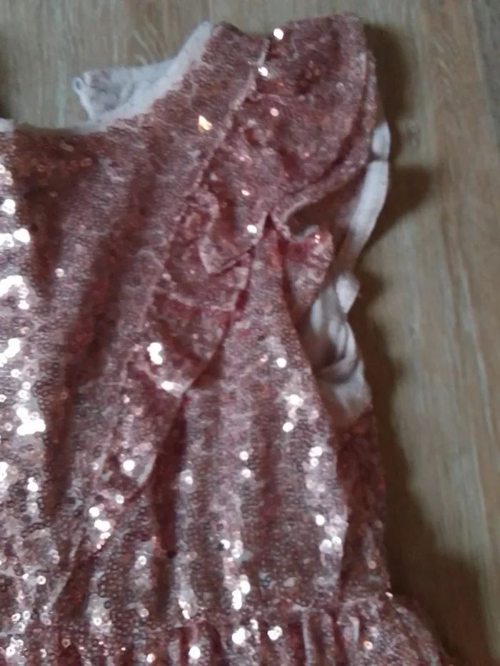 Robe rose paillette sequin 5/6 ans  tex - photo numéro 4