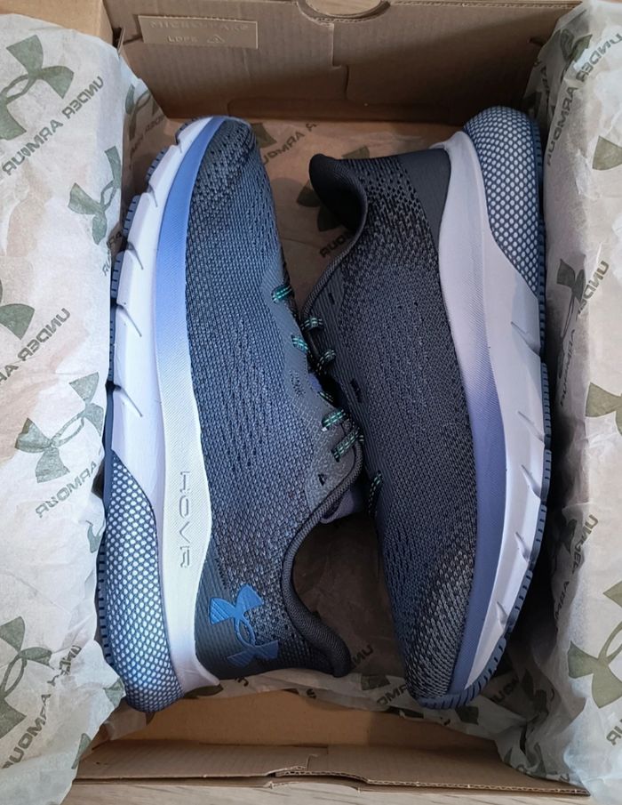 Chaussures running under armour taille 38.5 neuves - photo numéro 9