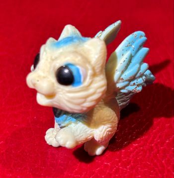 Bébé Dragon ou Chaton avec des ailes De la Collection Bayala Schleich
