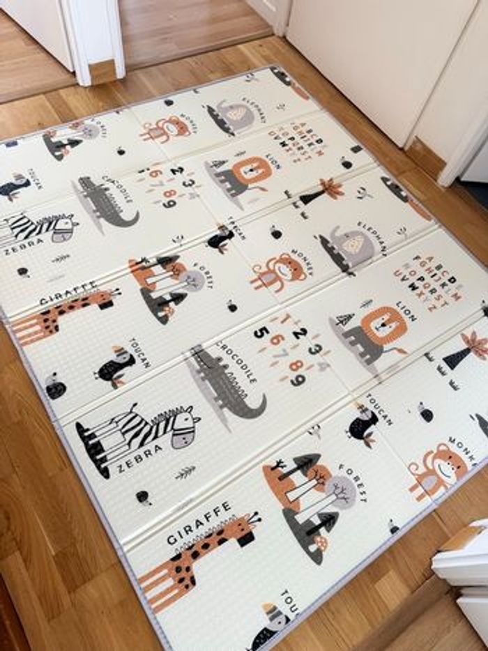 Tapis bébé en mousse , pliable et réversible, tapis de jeu enfant