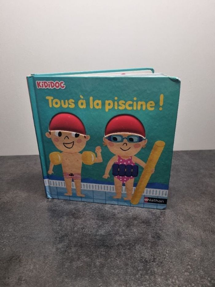 Kididoc tous à la piscine