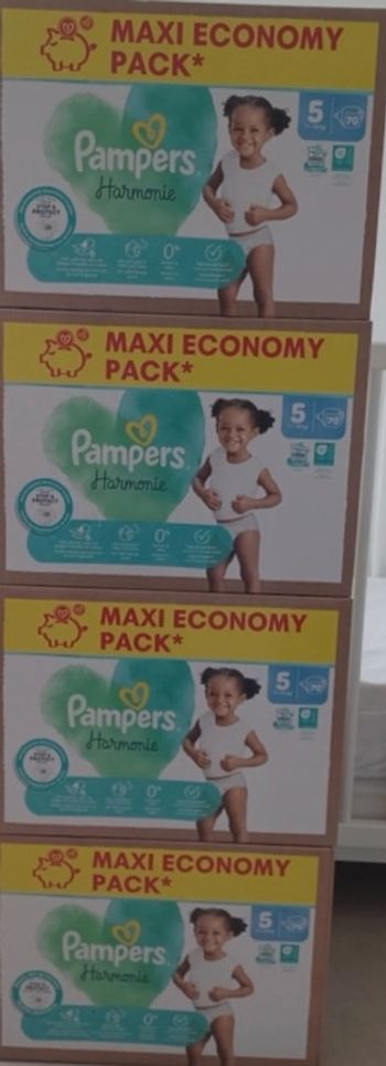 Couches Pampers harmonie T5