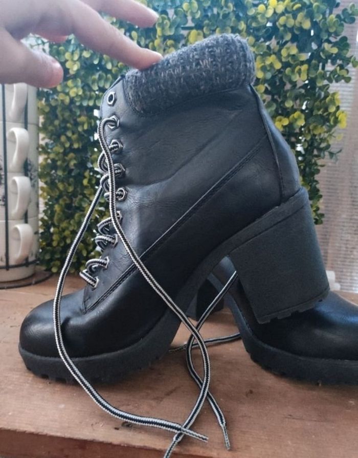 Bottines noires taille 41