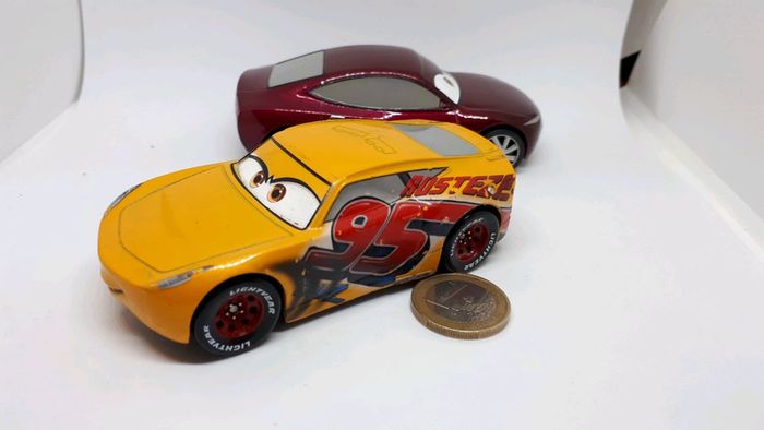 Lot voitures cars disney store - photo numéro 3