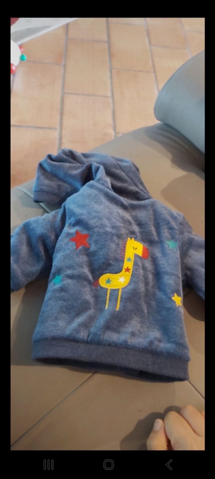 Gilet chaud avec capuche 1 mois - photo numéro 4