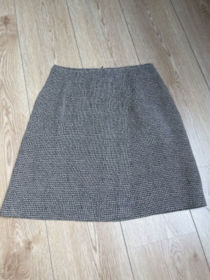 MiniJupe beige et noire 123