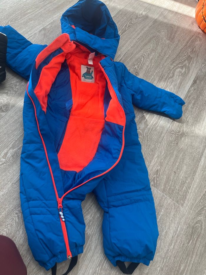 Combinaison de ski  2 ans neuve - photo numéro 4