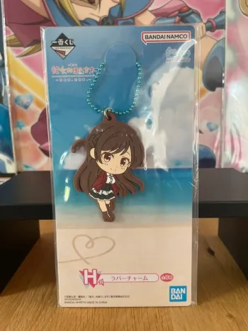 Rent-A-Girlfriend – Porte-clés caoutchouc Chizuru Mizuhara Love Version Ichiban Kuji 6,5 cm