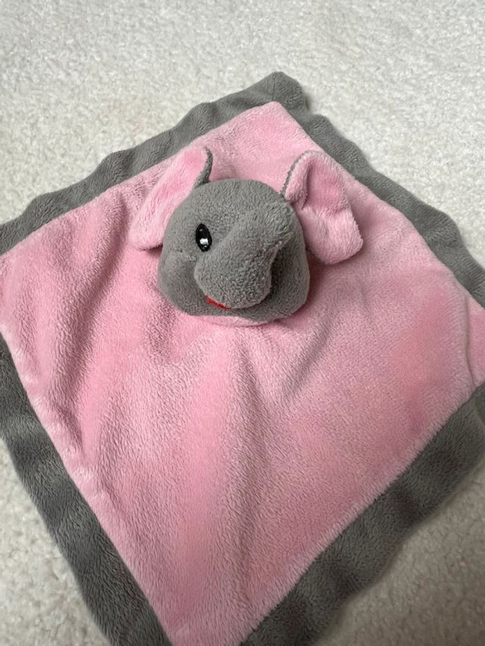Doudou plat éléphant rose et gris Sandy - photo numéro 2