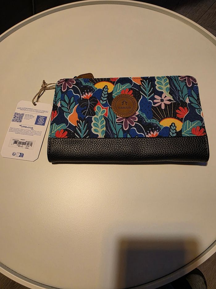 Portefeuille Large Cabaïa modèle Paraty