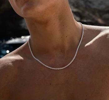 Chaîne collier argentée style corde