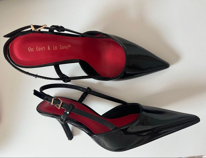 Escarpins noirs et rouge vernis à talons – Neufs - photo numéro 2