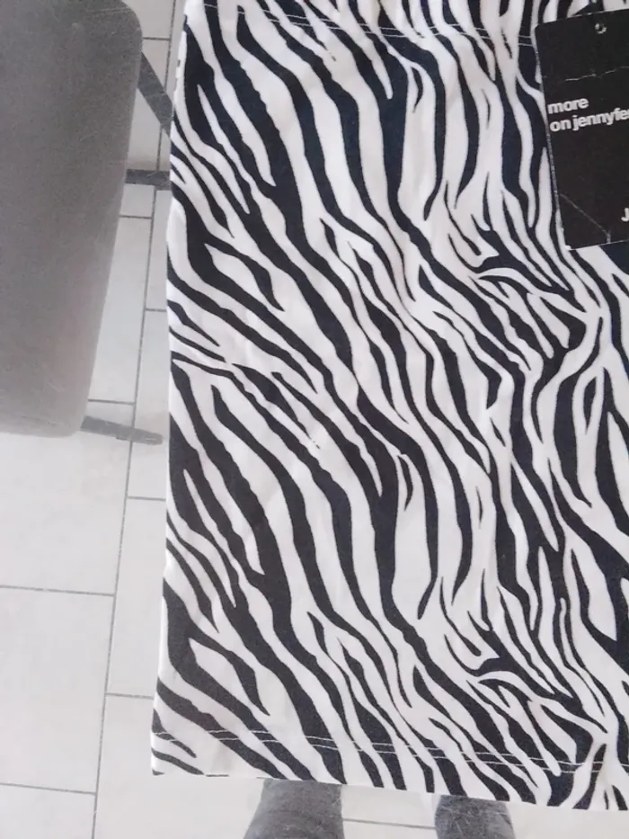 Mini jupe s - photo numéro 2