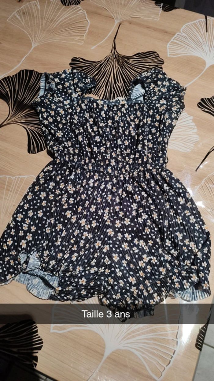 Combi short taille 3 ans
