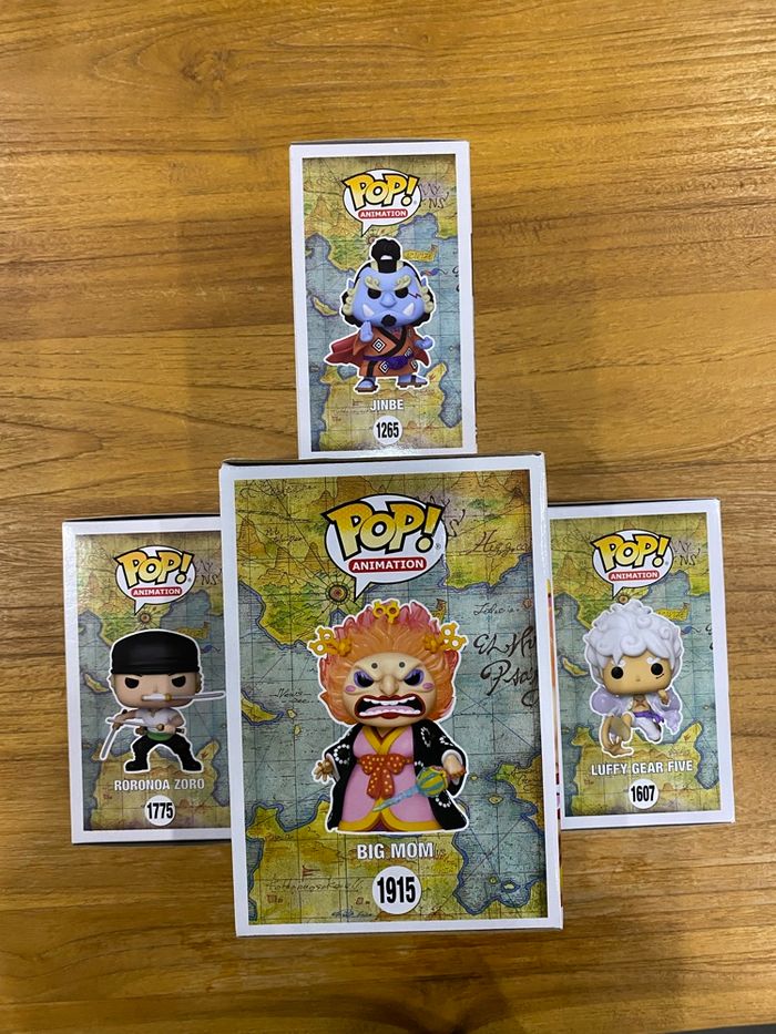 Lot figurine funko pop one piece chase 1915+1607+1265+1775 - photo numéro 4