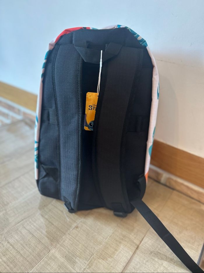 Sac à dos neuf Stitch - photo numéro 4